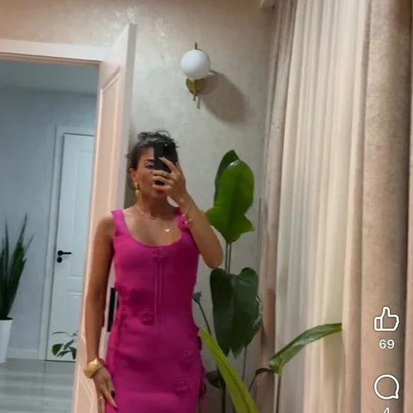 Fuchsia Sleeveless Floral Knit Dress - Women - Picture 5 of 6